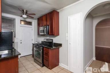 Main picture of 540-48 W Surf St