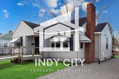 Main picture of 3714 N Lesley Ave