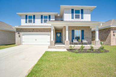 Main picture of 8130 Fir Tree Dr