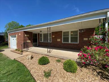 Main picture of 1646 S Fabrique Dr