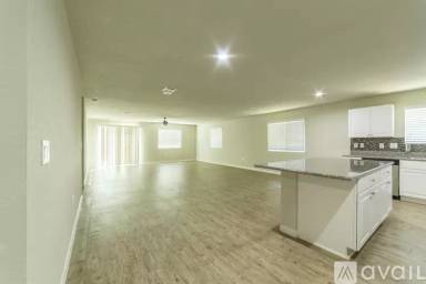 Main picture of 10126 Relic Oaks