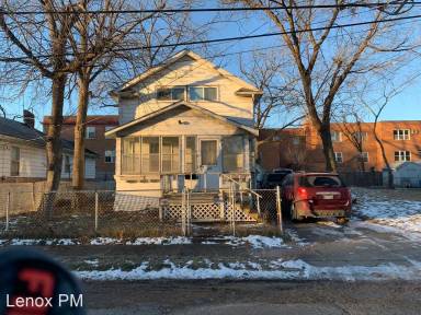 Main picture of 202 Seminole St