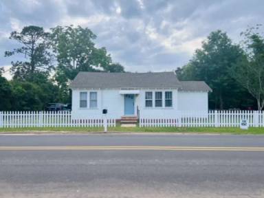 Main picture of 1059 N Alabama St