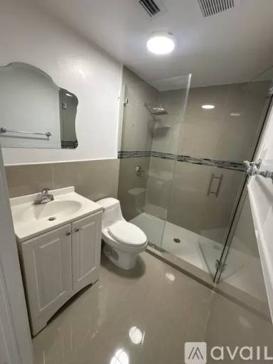 Main picture of 9840 Colonial Dr