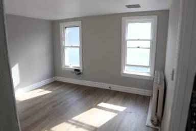 Main picture of 1135 Oak St
