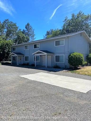 Main picture of 4832 Fort Peck St