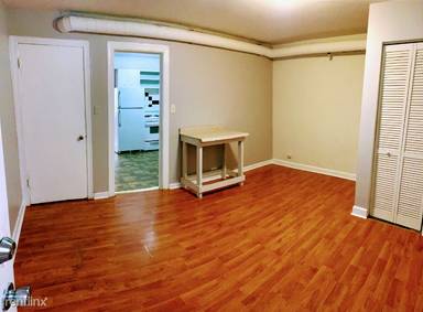Main picture of 802 W 31st St