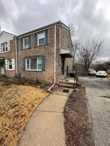 Main picture of 9932 S Yates Blvd