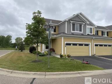 Main picture of 8401 Larch Ln N