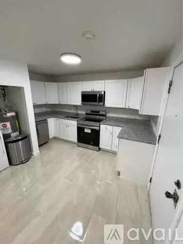 Main picture of 4 Park Avenue Pl