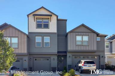 Main picture of 3834 SE 165th Ct