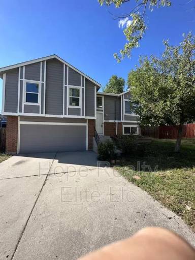 Main picture of 6950 Sagewood Ct