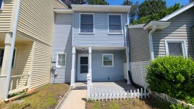 Main picture of 2274 Wellington Cir
