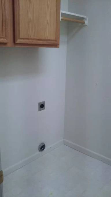Main picture of 2662 Pride Dr