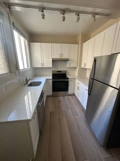 Main picture of 3460 Sacramento St
