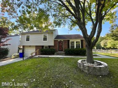 Main picture of 5450 Bluecoat Ln