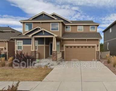 Main picture of 1113 Antrim Loop