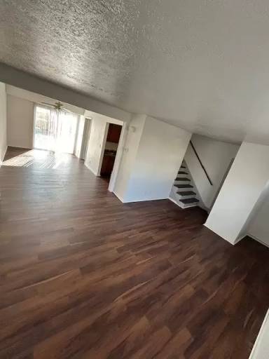 Main picture of 6606 Vandre Ave