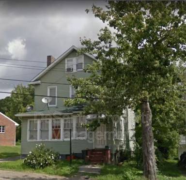 Main picture of 210 Penn Ave