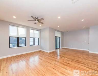 Main picture of 3126 N Broadway St