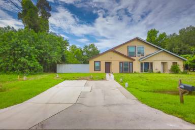 Main picture of 7346 Carrier Rd