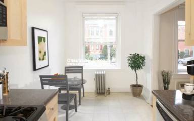 Main picture of 1 Langdon St