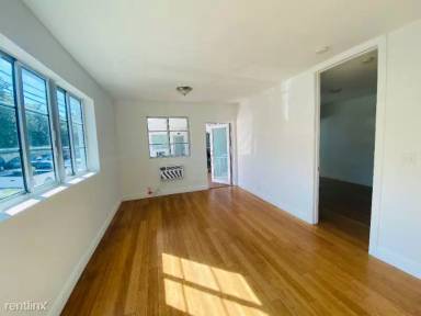 Main picture of 7930 Tatum Waterway Dr