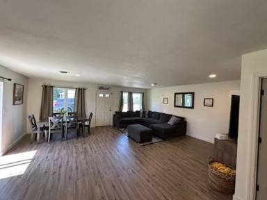 Main picture of 116 Lincoln Ln