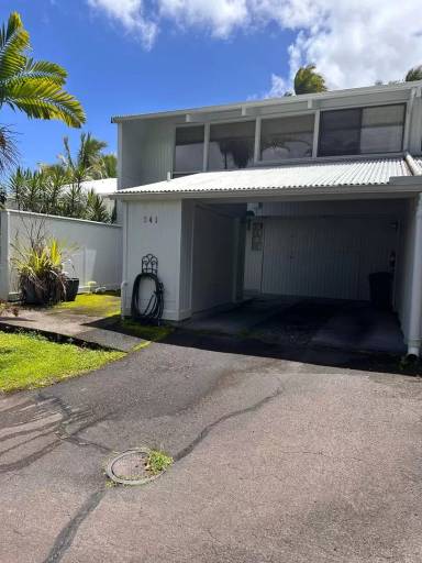 Main picture of 541 Kukuau St