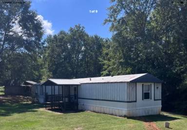 Main picture of 180 Brown Arrow Cir