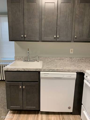 Main picture of 5 S Morton Ave