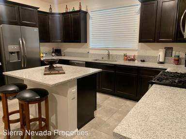 Main picture of 3048 Sterling Ridge Cir