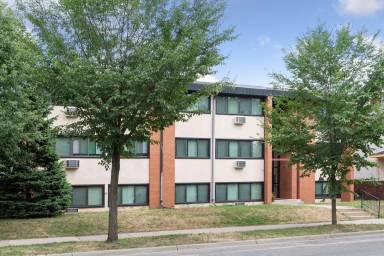 Main picture of 3135 DuPont Ave S