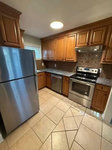 Main picture of 652 W Tharpe St