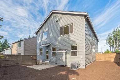 Main picture of 9670 SW 171st Ave