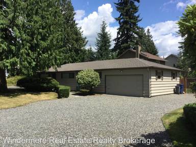 Main picture of 19907 24th Ave W