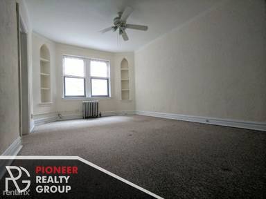 Main picture of 4829 N Damen Ave