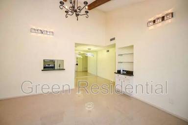 Main picture of 1100 Augusta Dr