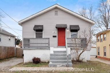 Main picture of 222 W Felton Ave