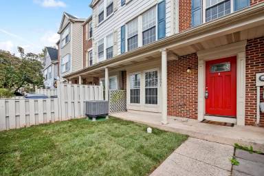 Main picture of 1007 Staghorn Ave