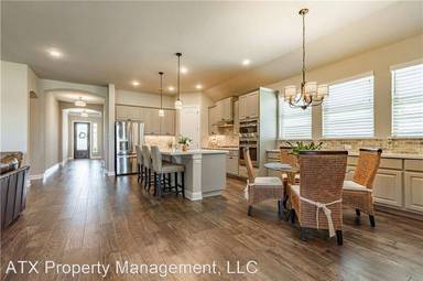 Main picture of 4337 Opera Path