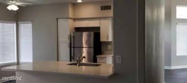 Main picture of 338 E Hearne Way