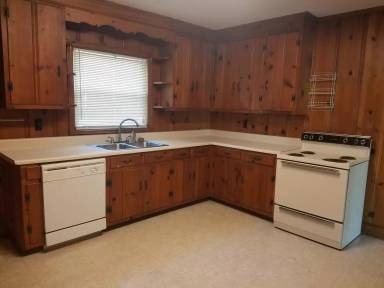 Main picture of 1903 Middle Tennessee Blvd