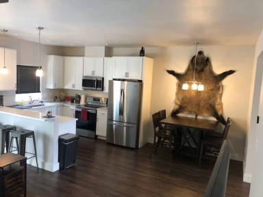 Main picture of 207 Manhattan South Rd