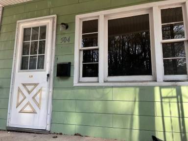 Main picture of 504 Laurel St