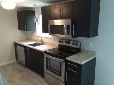 Main picture of 5105 Azalea Dr