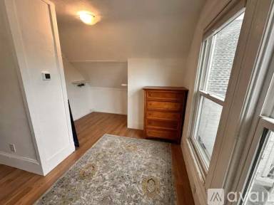 Main picture of 1388 Page St