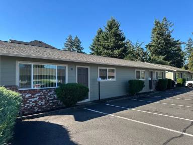 Main picture of 9511 SE 73rd Ave