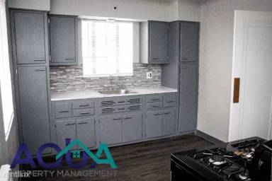 Main picture of 5219 Colerain Ave