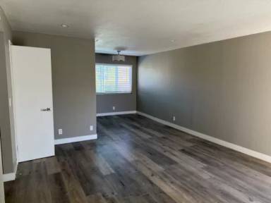 Main picture of 11040 Hesby St